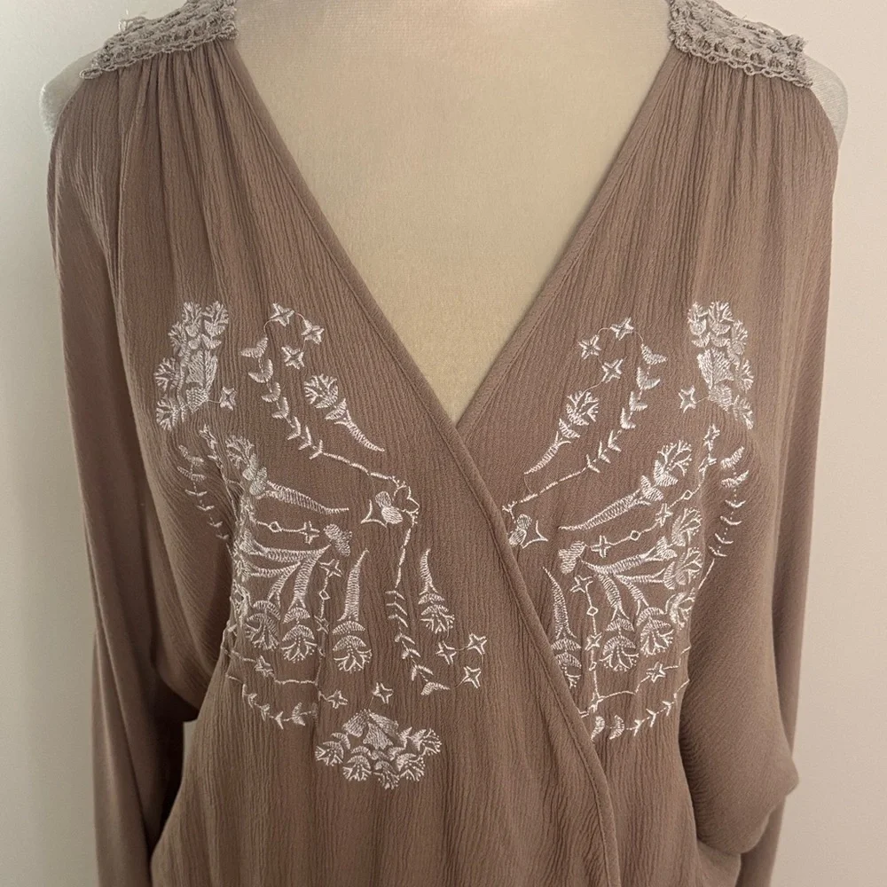 Phanuel Cold Shoulder Beige Blouse with White Floral Embroidery